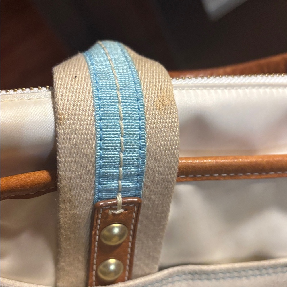 Coach Mini Hampton Tote - Picture 8 of 9